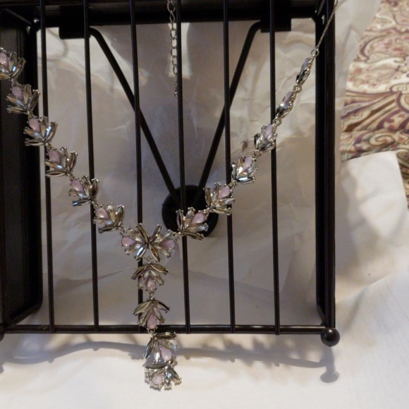 🎁SOLD OUT 🎁NWT PRP CASTED NECKLACE ❣ - Picture 3 of 8